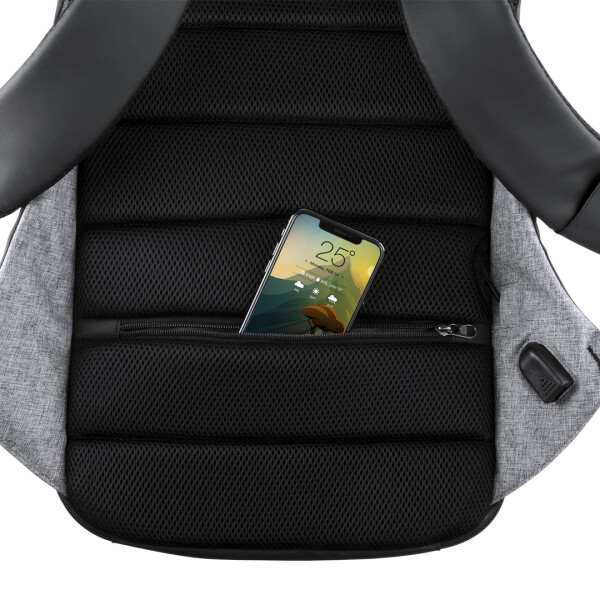 Ladegerät Rucksack Koneit